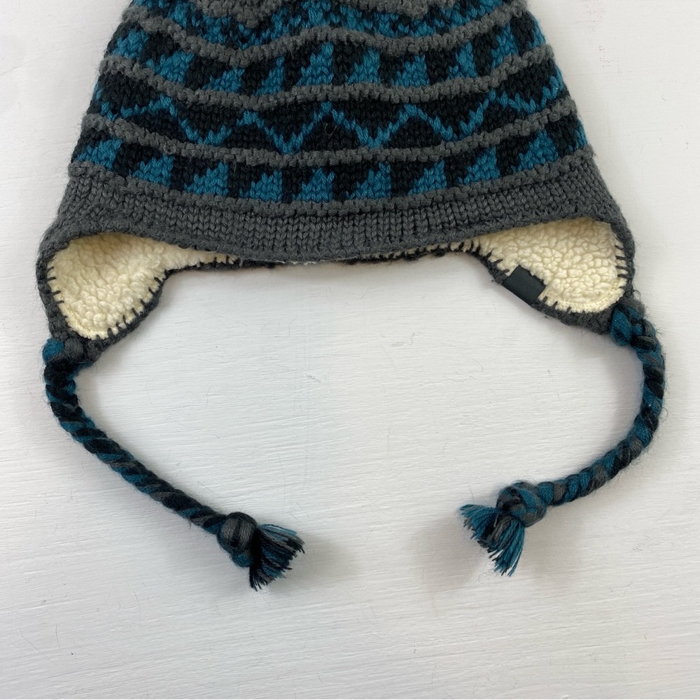 Nike ACG Women’s Winter Hat Beanie - Picture 6 of 12